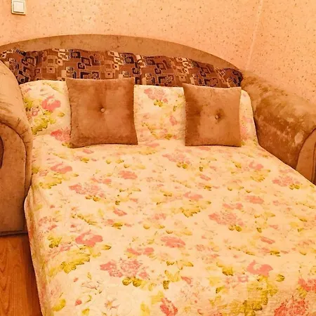 Apartment хорошая домашняя уютная в центре города в 10 минутах ходьбы от моря все удобства *